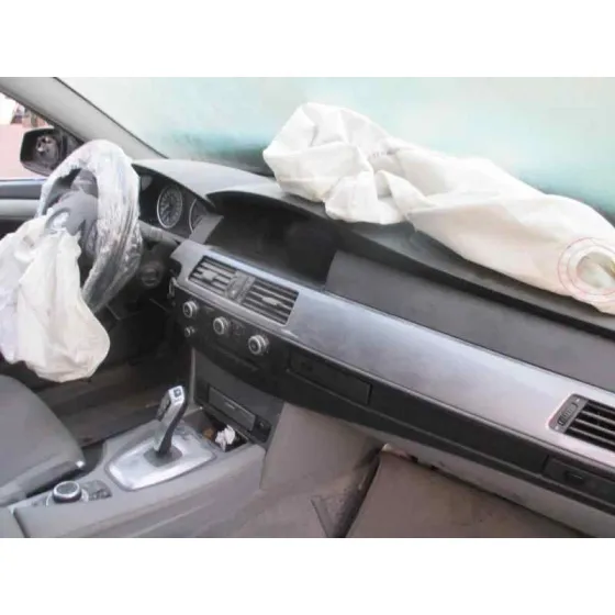 BMW SERIE 5 BERLINA (E60) '2009 520D GRIS