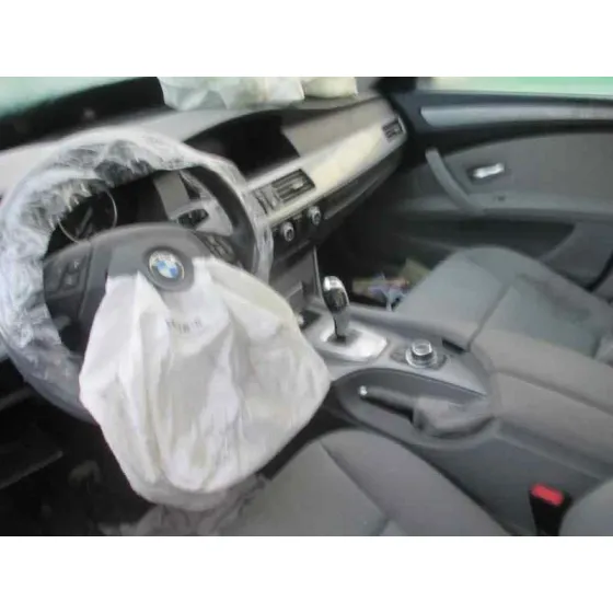 BMW SERIE 5 BERLINA (E60) '2009 520D GRIS