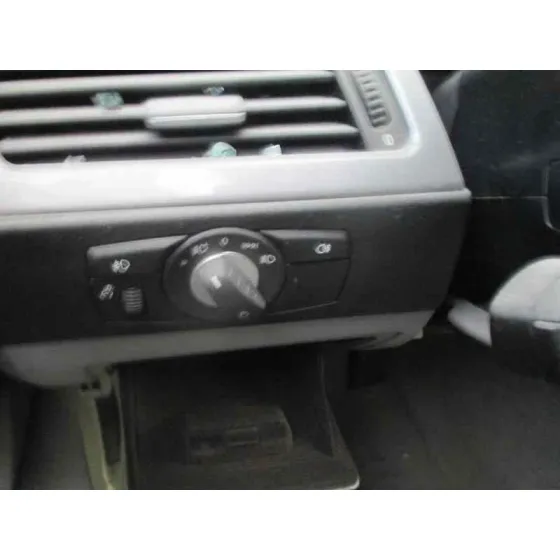 BMW SERIE 5 BERLINA (E60) '2009 520D GRIS