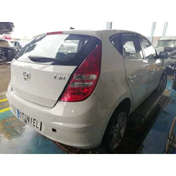HYUNDAI I30 '2008 PREMIUM BLANCO
