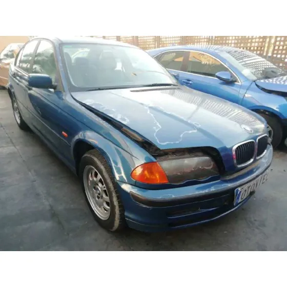 BMW SERIE 3 BERLINA (E46) '2001 320D AZUL