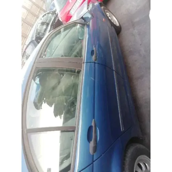 BMW SERIE 3 BERLINA (E46) '2001 320D AZUL