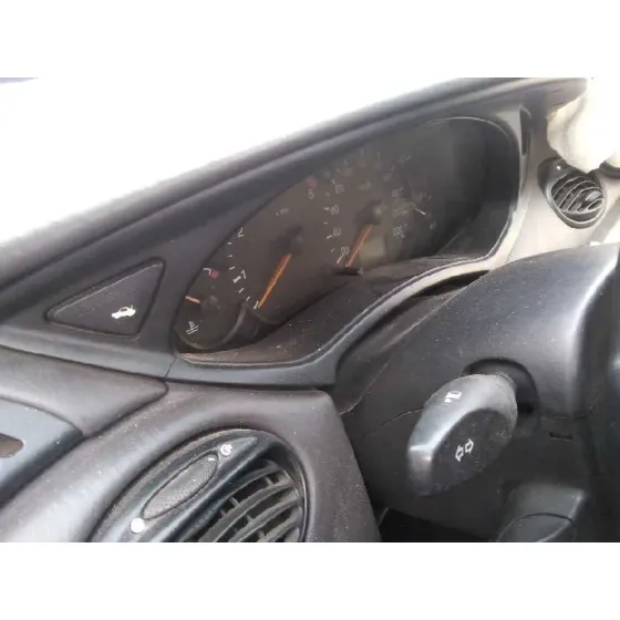 FORD FOCUS TURNIER (CAK) '2004 AMBIENTE AZUL