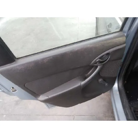 FORD FOCUS TURNIER (CAK) '2004 AMBIENTE AZUL