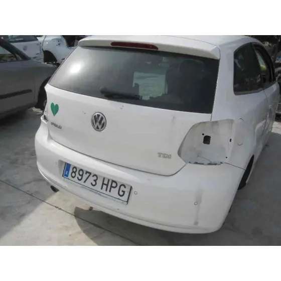 VOLKSWAGEN POLO (6R1) '2013 SPORT BY R-LINE BLANCO