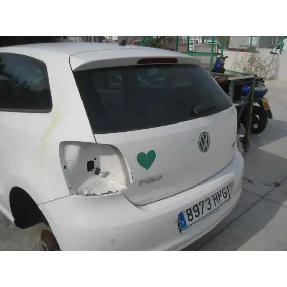 VOLKSWAGEN POLO (6R1) '2013 SPORT BY R-LINE BLANCO