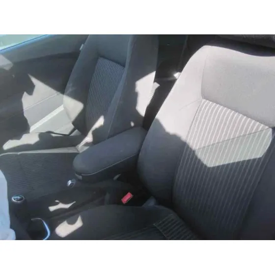 VOLKSWAGEN POLO (6R1) '2013 SPORT BY R-LINE BLANCO