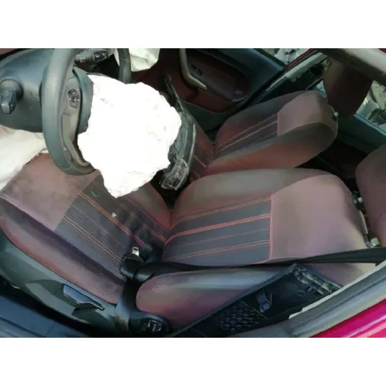 FORD FIESTA (CB1) '2009 AMBIENTE ROJO