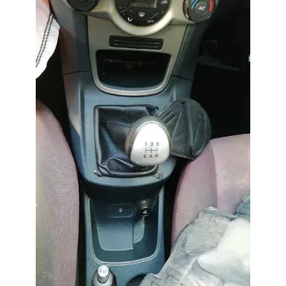 FORD FIESTA (CB1) '2009 AMBIENTE ROJO
