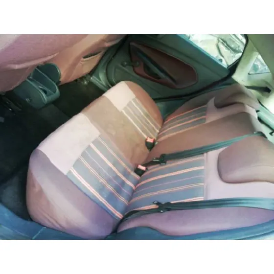 FORD FIESTA (CB1) '2009 AMBIENTE ROJO