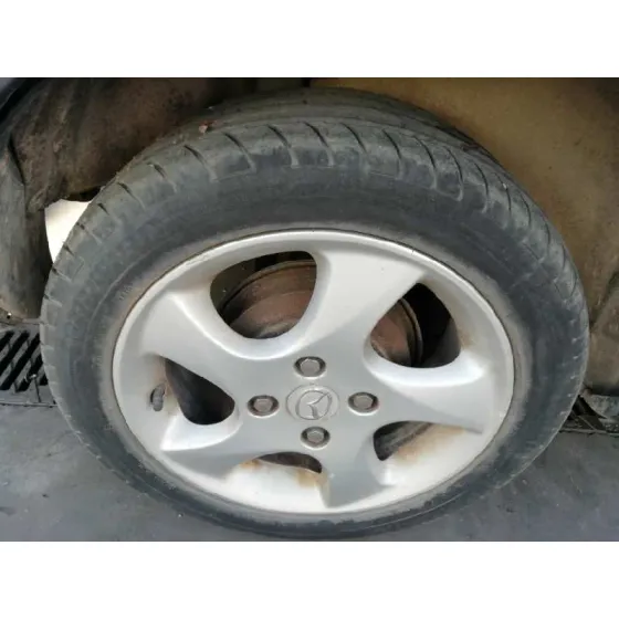MAZDA 2 BERLINA (DY) '2004 1.4 DIESEL CAT GRIS
