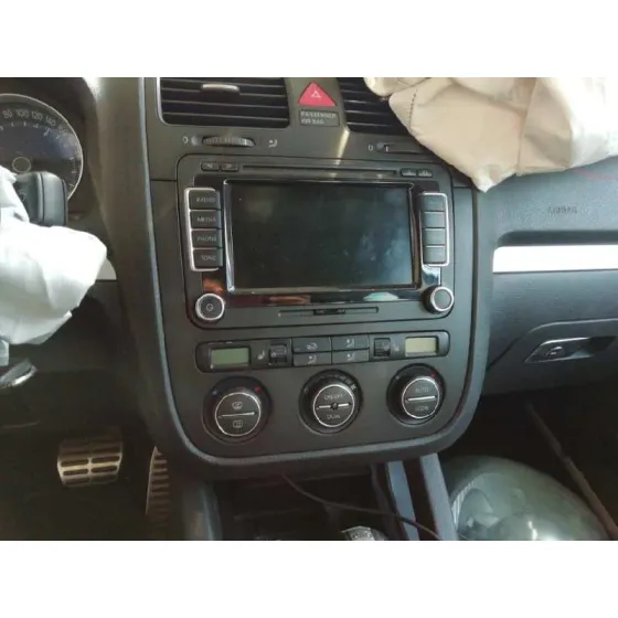 VOLKSWAGEN GOLF V BERLINA (1K1) '2006 GTI NEGRO