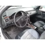MERCEDES-BENZ CLASE E (W210) BERLINA DIESEL MERCEDES CLASE E (W210) BERLINA DIESEL '2001 220 CDI (210.006) PLATA 1999