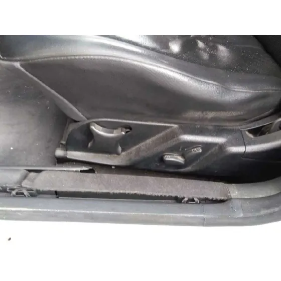 MERCEDES CLASE E (W210) BERLINA DIESEL '2001 220 CDI (210.006) PLATA