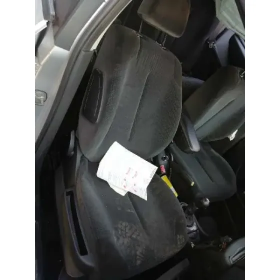 CITROEN C4 BERLINA '2008 COLLECTION GRIS