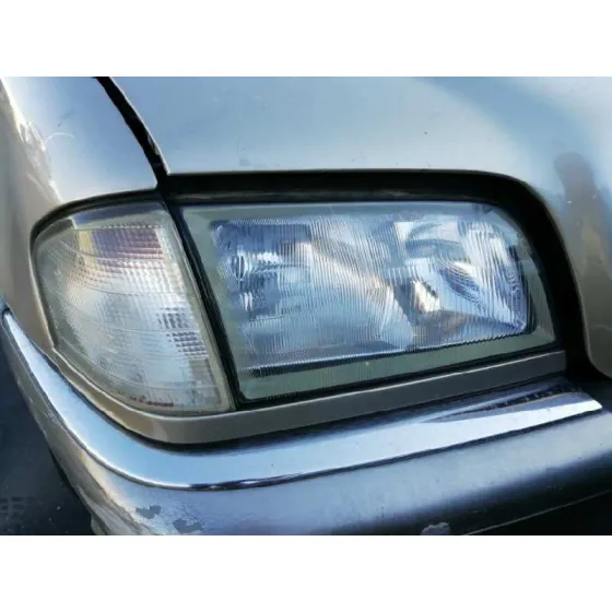 MERCEDES CLASE C (W202) BERLINA '1998 220 CDI (202.133) GRIS