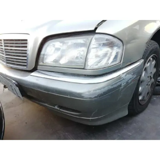 MERCEDES CLASE C (W202) BERLINA '1998 220 CDI (202.133) GRIS