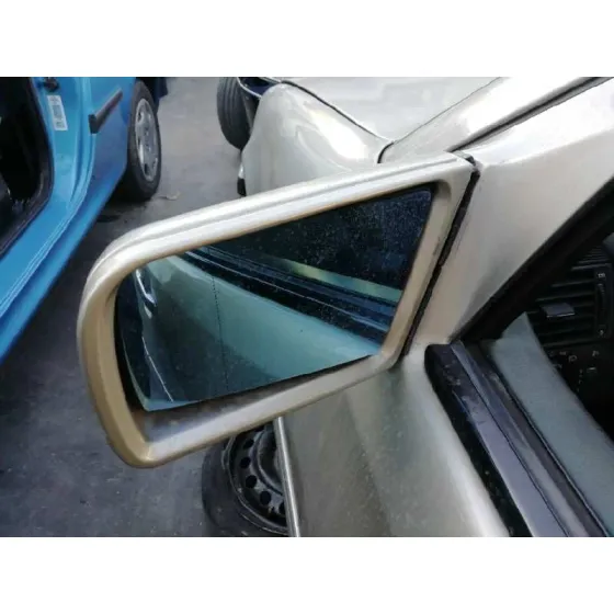 MERCEDES CLASE C (W202) BERLINA '1998 220 CDI (202.133) GRIS