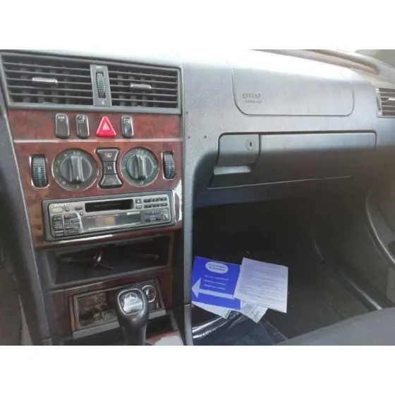 MERCEDES CLASE C (W202) BERLINA '1998 220 CDI (202.133) GRIS