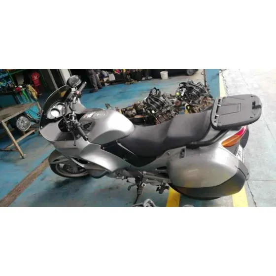HONDA NT 700 V DEAUVILLE '2004 NT 650 V DEAUVILLE (RC47) GRIS