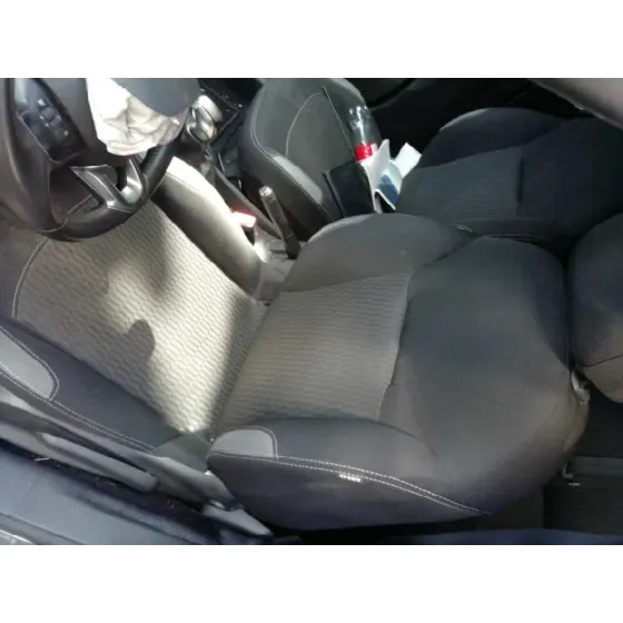 PEUGEOT 208 '2016 STYLE AZUL OSCURO