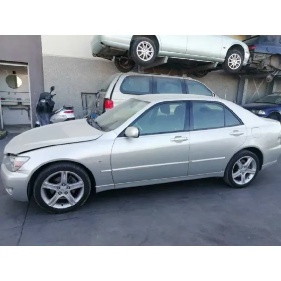 LEXUS IS200 (GXE10) '2005 2.0 PRESIDENT GRIS