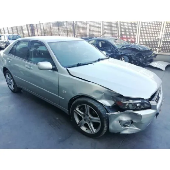 LEXUS IS200 (GXE10) '2005 2.0 PRESIDENT GRIS