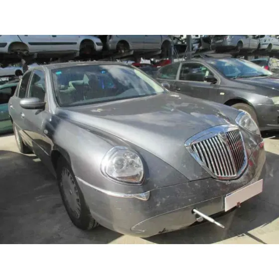 LANCIA THESIS (115) '2008 2.4 MULTIJET 20V CAE EMBLEMA (136KW) GRIS