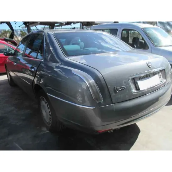 LANCIA THESIS (115) '2008 2.4 MULTIJET 20V CAE EMBLEMA (136KW) GRIS