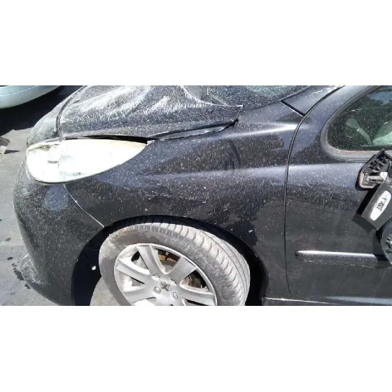 PEUGEOT 207 '2009 CONFORT NEGRO