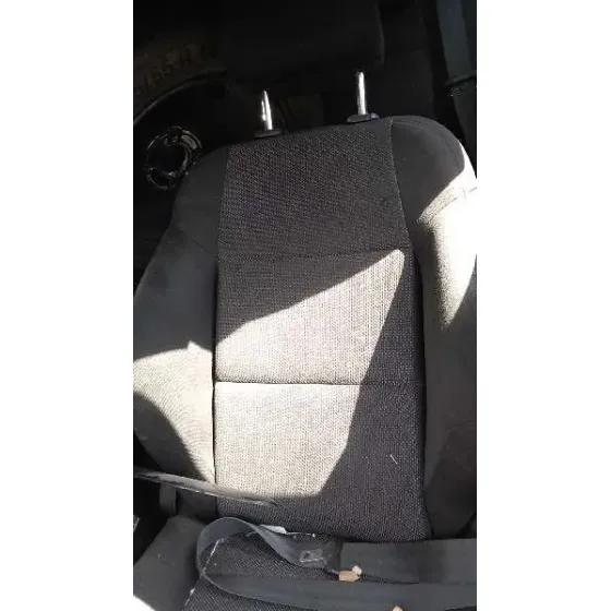 PEUGEOT 207 '2009 CONFORT NEGRO