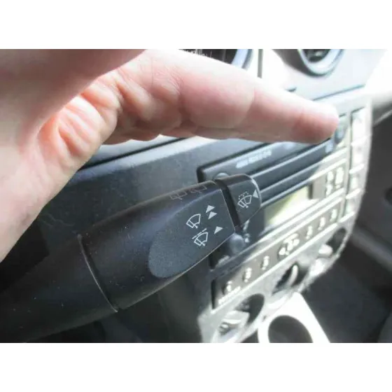 FORD FIESTA (CBK) '2003 AMBIENTE PLATA