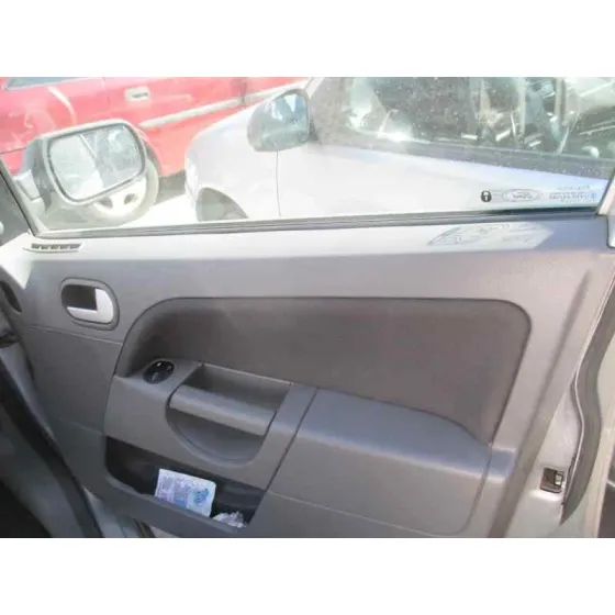 FORD FIESTA (CBK) '2003 AMBIENTE PLATA