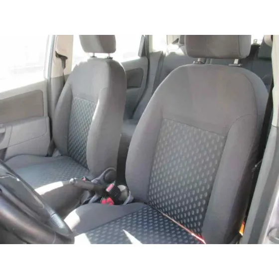 FORD FIESTA (CBK) '2003 AMBIENTE PLATA