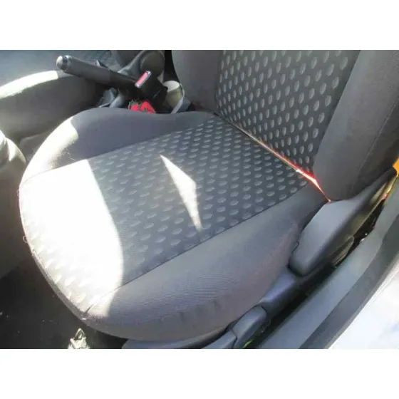 FORD FIESTA (CBK) '2003 AMBIENTE PLATA