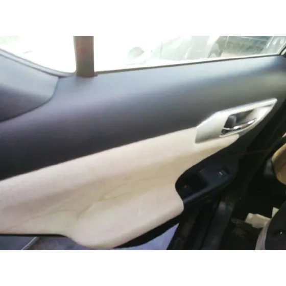 LEXUS CT '2012 200H NEGRO