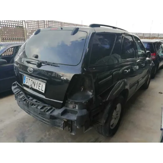 KIA SORENTO '2006 2.5 CRDI CAT NEGRO