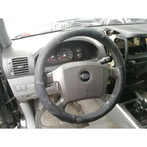 KIA SORENTO '2006 2.5 CRDI CAT NEGRO