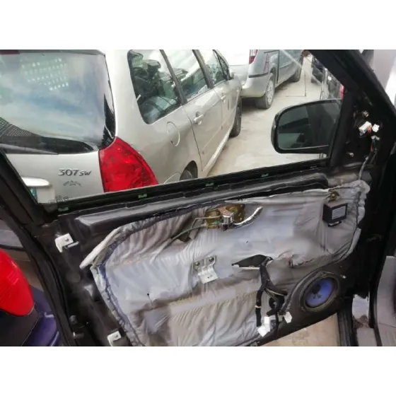KIA SORENTO '2006 2.5 CRDI CAT NEGRO