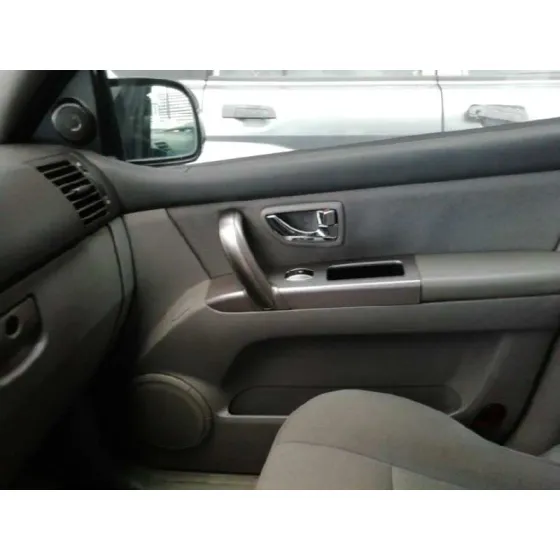 KIA SORENTO '2006 2.5 CRDI CAT NEGRO