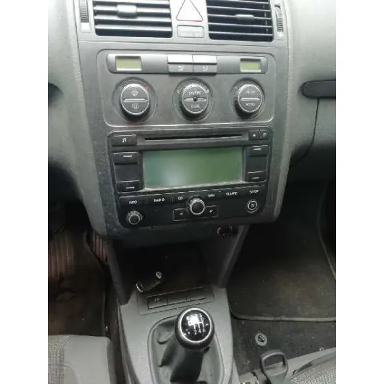 VOLKSWAGEN TOURAN (1T1) '2006 1.9 TDI AZUL
