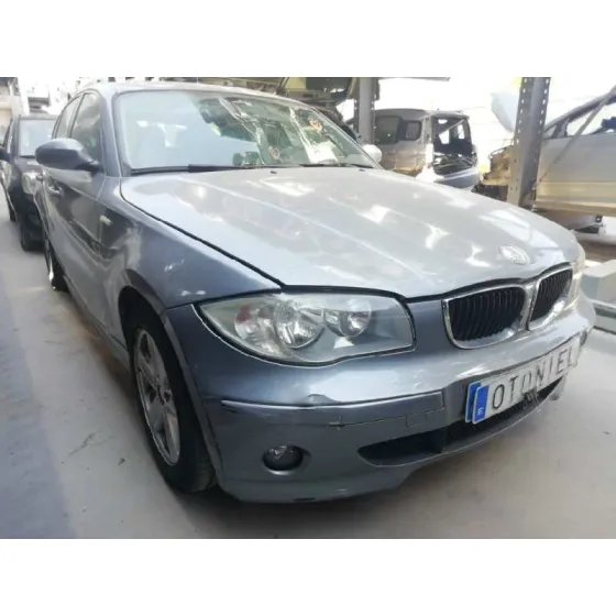 BMW SERIE 1 BERLINA (E81/E87) '2006 118D GRIS
