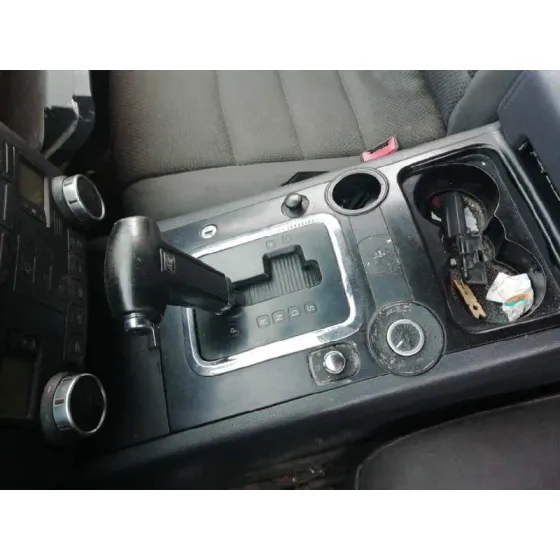 VOLKSWAGEN TOUAREG (7LA) '2003 TDI R5 GRIS