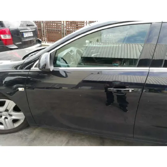 OPEL INSIGNIA BERLINA '2009 COSMO NEGRO