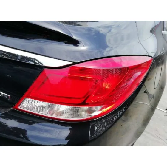 OPEL INSIGNIA BERLINA '2009 COSMO NEGRO