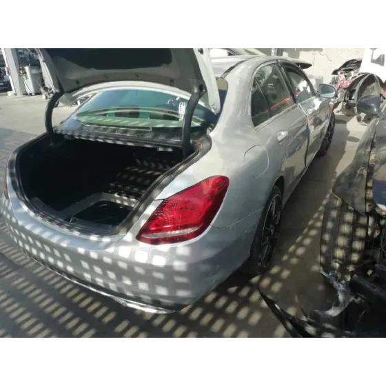 MERCEDES CLASE C W205 C200 BLUETEC '2023 * GRIS