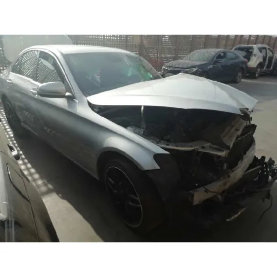 MERCEDES CLASE C W205 C200 BLUETEC '2023 * GRIS