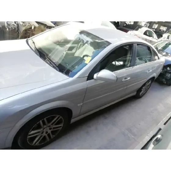 OPEL VECTRA C BERLINA '2004 2.2 16V DTI CAT (Y 22 DTR / L50) PLATA