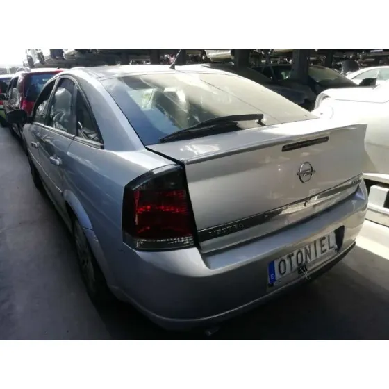 OPEL VECTRA C BERLINA '2004 2.2 16V DTI CAT (Y 22 DTR / L50) PLATA