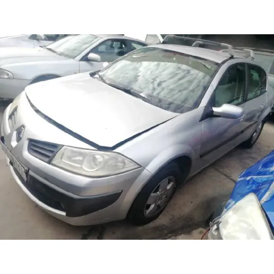 RENAULT MEGANE II CLASSIC BERLINA '2007 1.5 DCI DIESEL GRIS